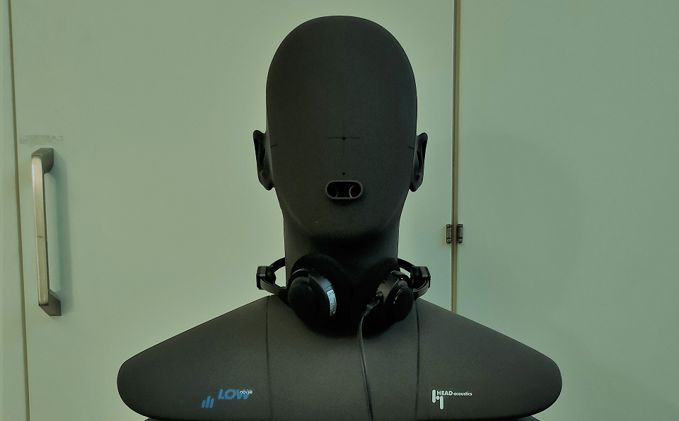 Acoustic Head