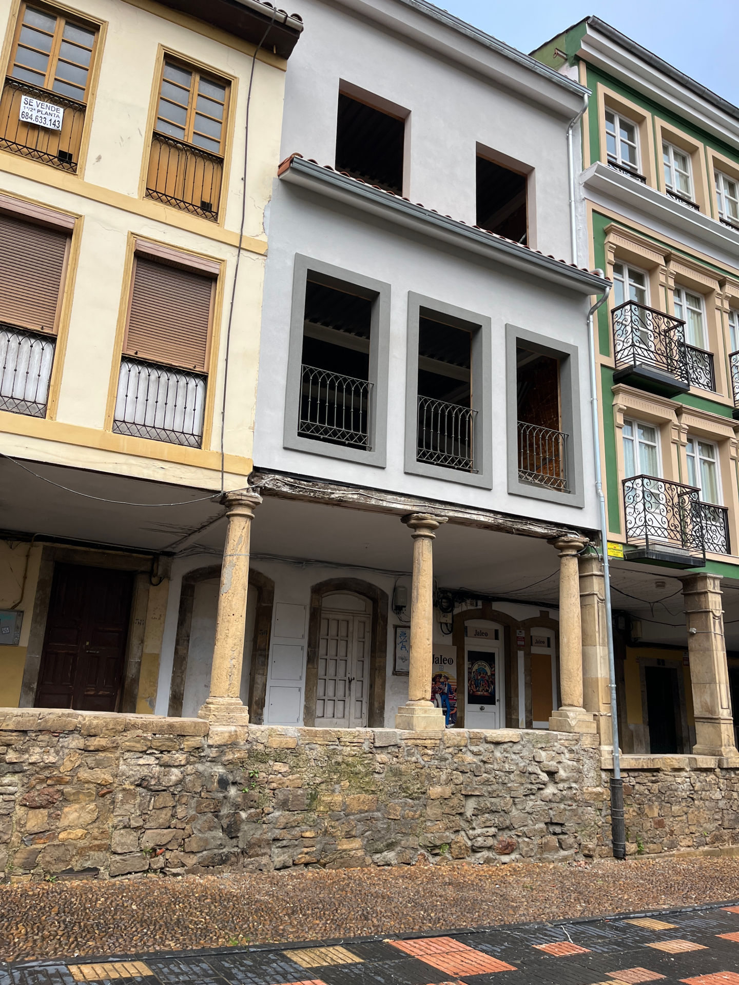 Building Façade
